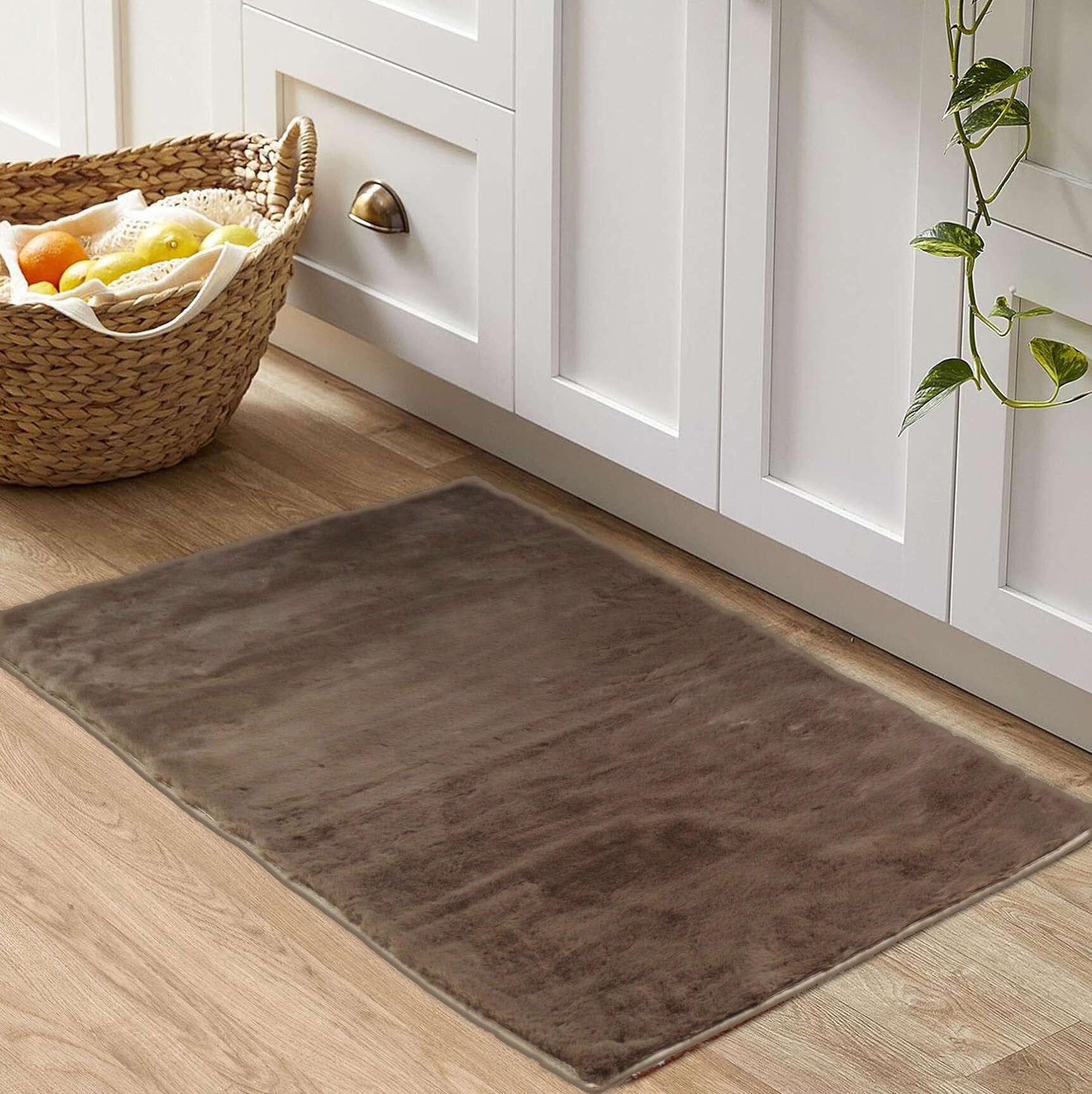 dark beige floor mat