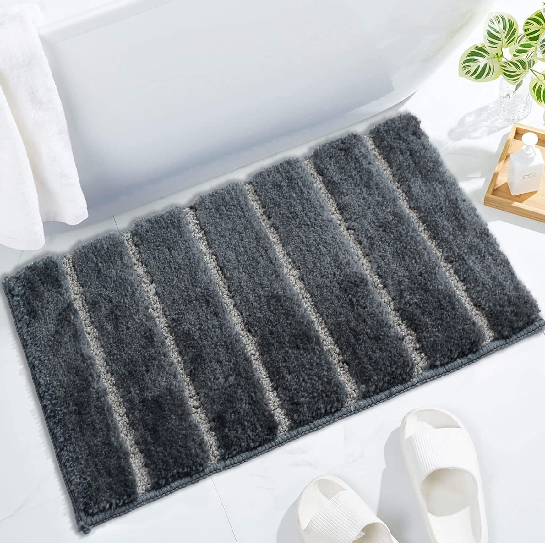 grey bath mat